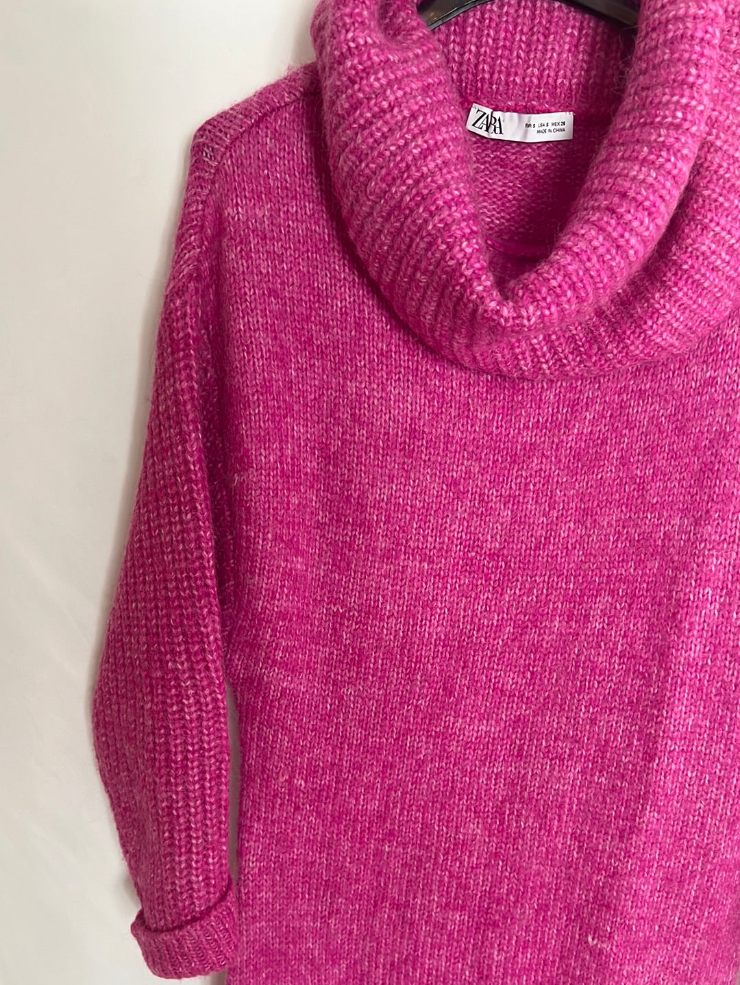 ZARA. Vestido largo punto rosa jaspeado. T S