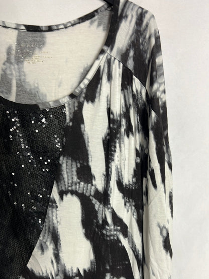 CALVIN KLEIN. Camiseta doble textura estampada. T S