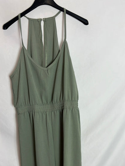 SHEIN. Mono largo verde cuello halter. T.M