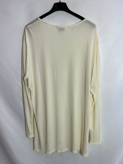 OTHERS. Light beige flowy top. Size XXL