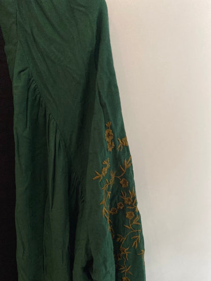 ZARA. Kimono verde bordado T.m