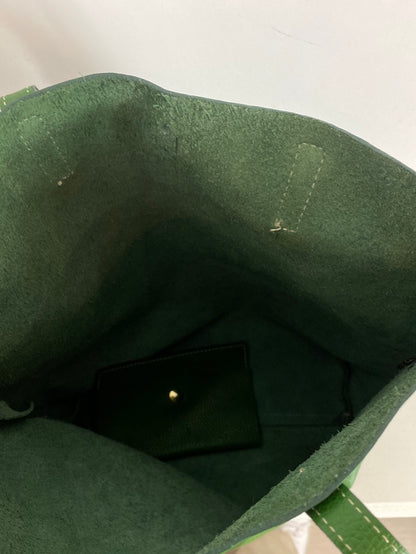 OTRAS. Bolso de hombro verde