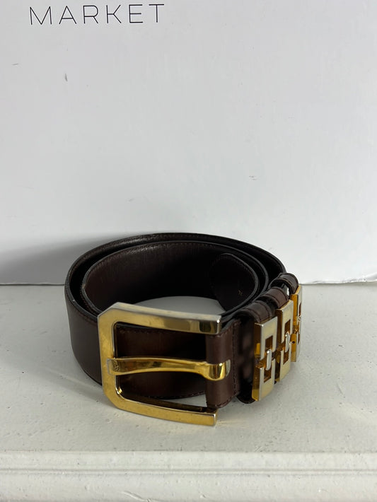 ROBERTO BELLIDO. Leather belt with gold buckle. Size 75