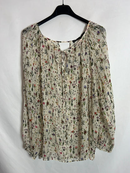 ZARA Flowy semi-sheer beige floral blouse. Size XL