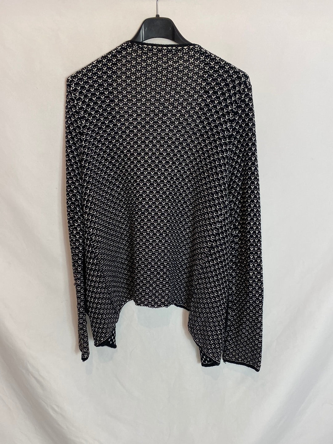 SFERA. Black cardigan with white details. YOUR