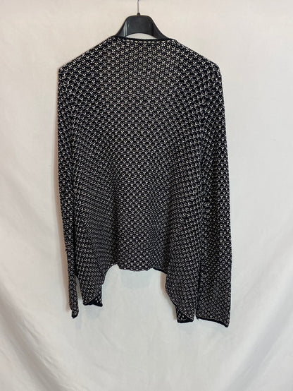 SFERA. Black cardigan with white details. YOUR