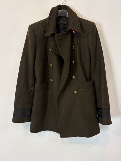 ZARA. Abrigo verde lana estilo militar