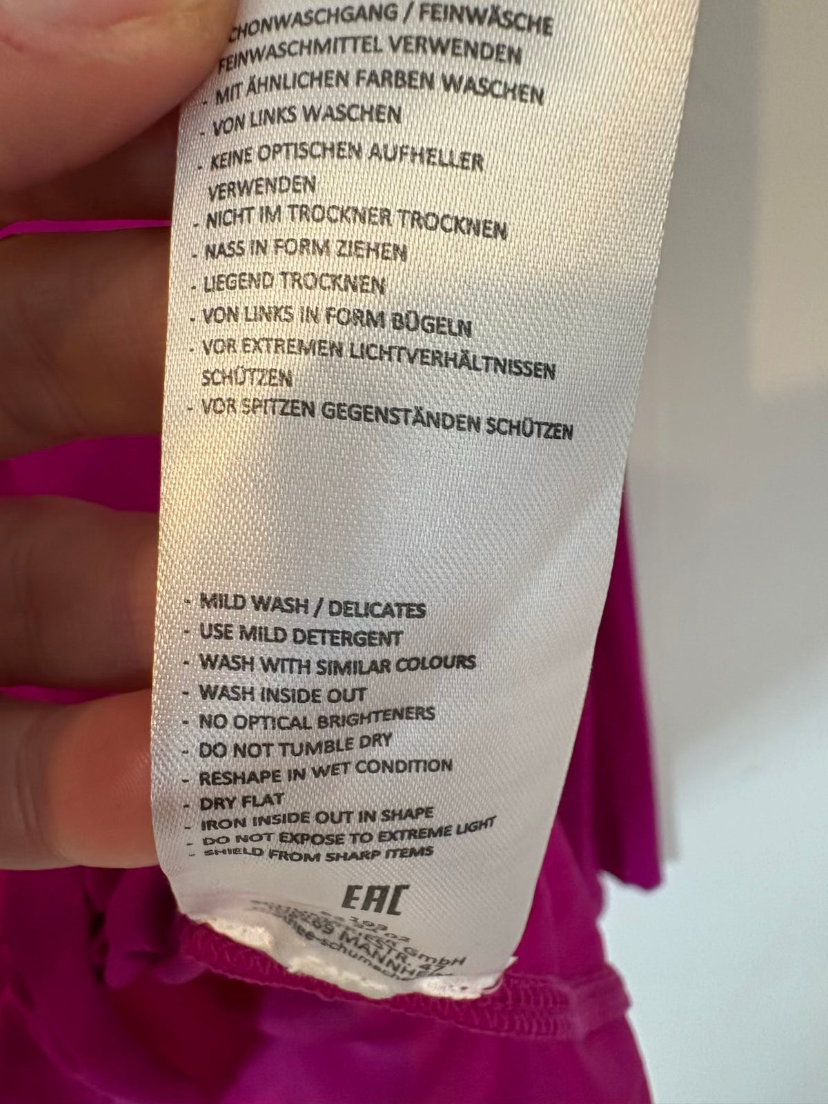 DOROTHEE SCHUMACHER. Top elastico fucsia