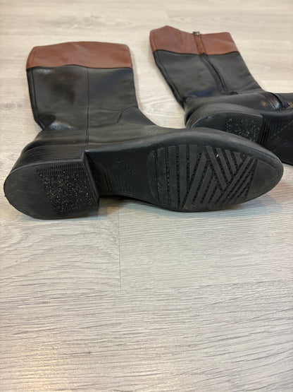 GEOX. Botas piel negras detalle marrón. T 39,5