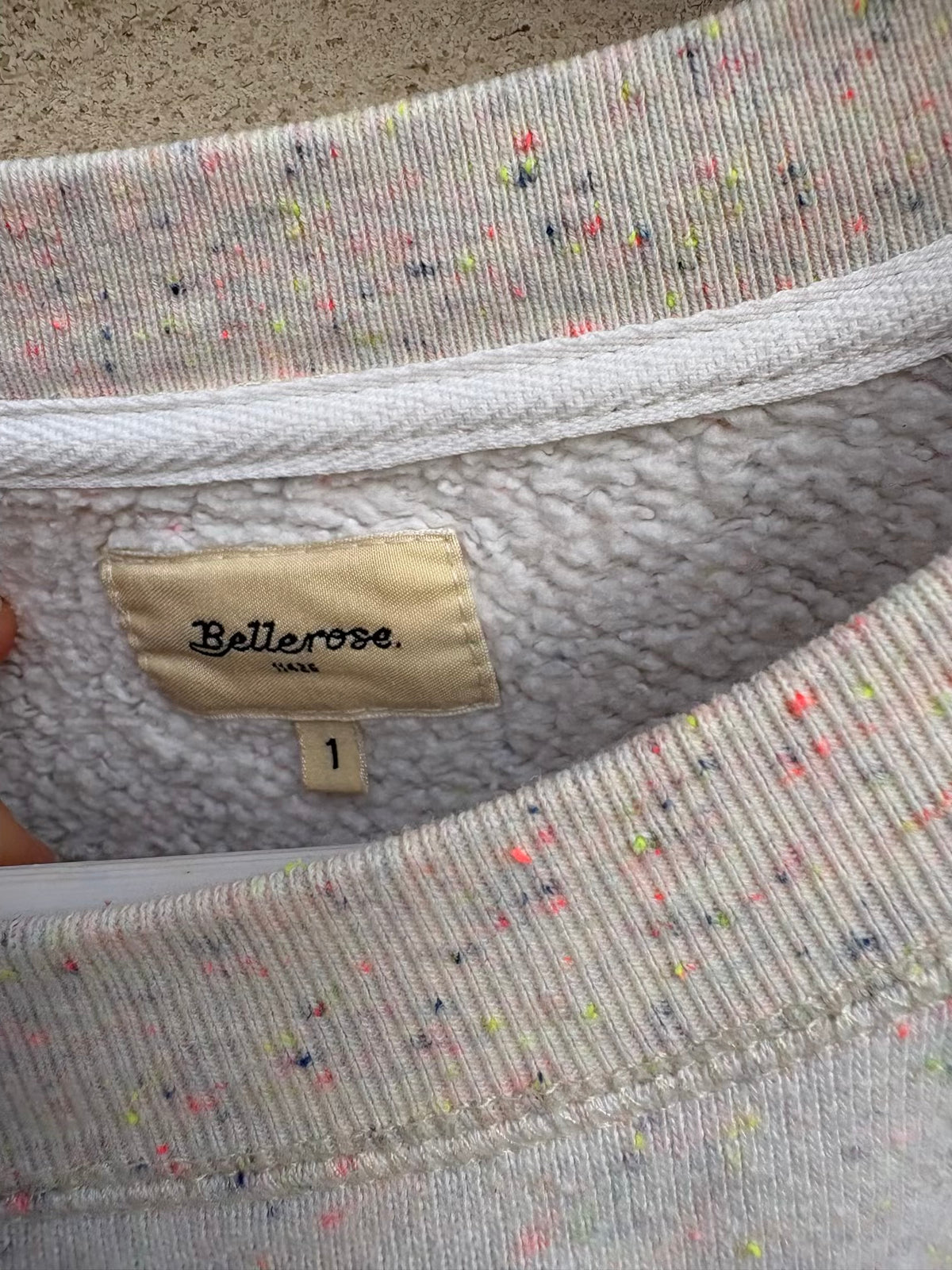 BELLEROSE. Sudadera beige jaspeado colores