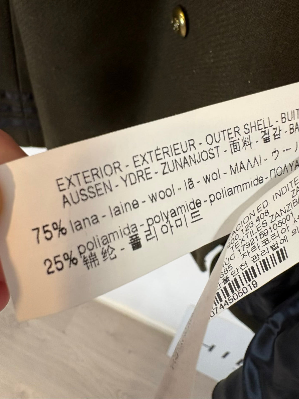 ZARA. Abrigo verde lana estilo militar