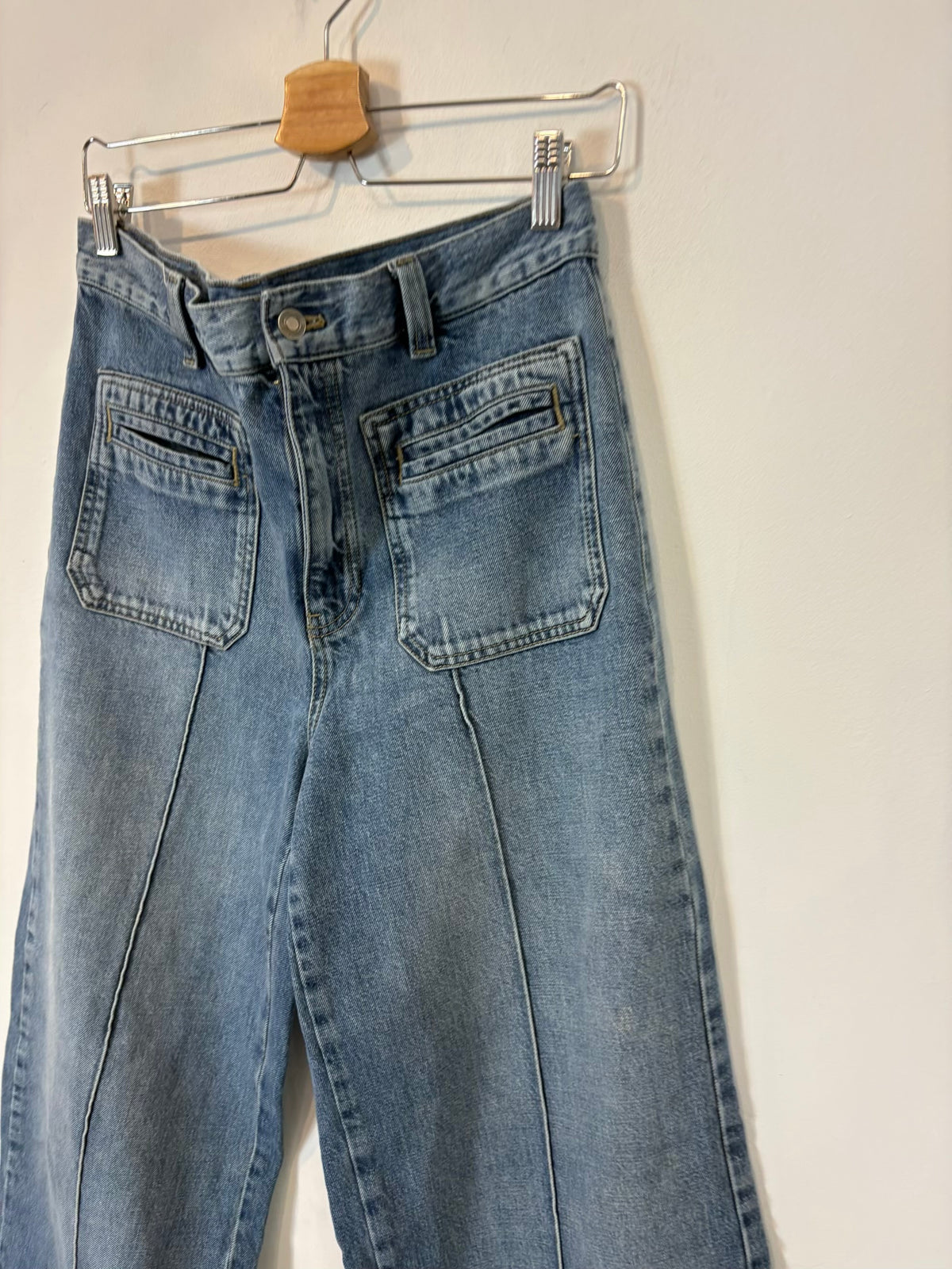 MASSIMO DUTTI. Denim pata ancha costura