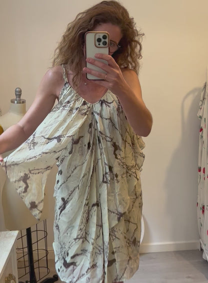 TONYCOHEN. Beige printed silk dress. TM