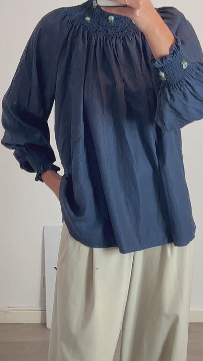 JOSEPHINE. Blusa azul cuello nido abeja T.xs