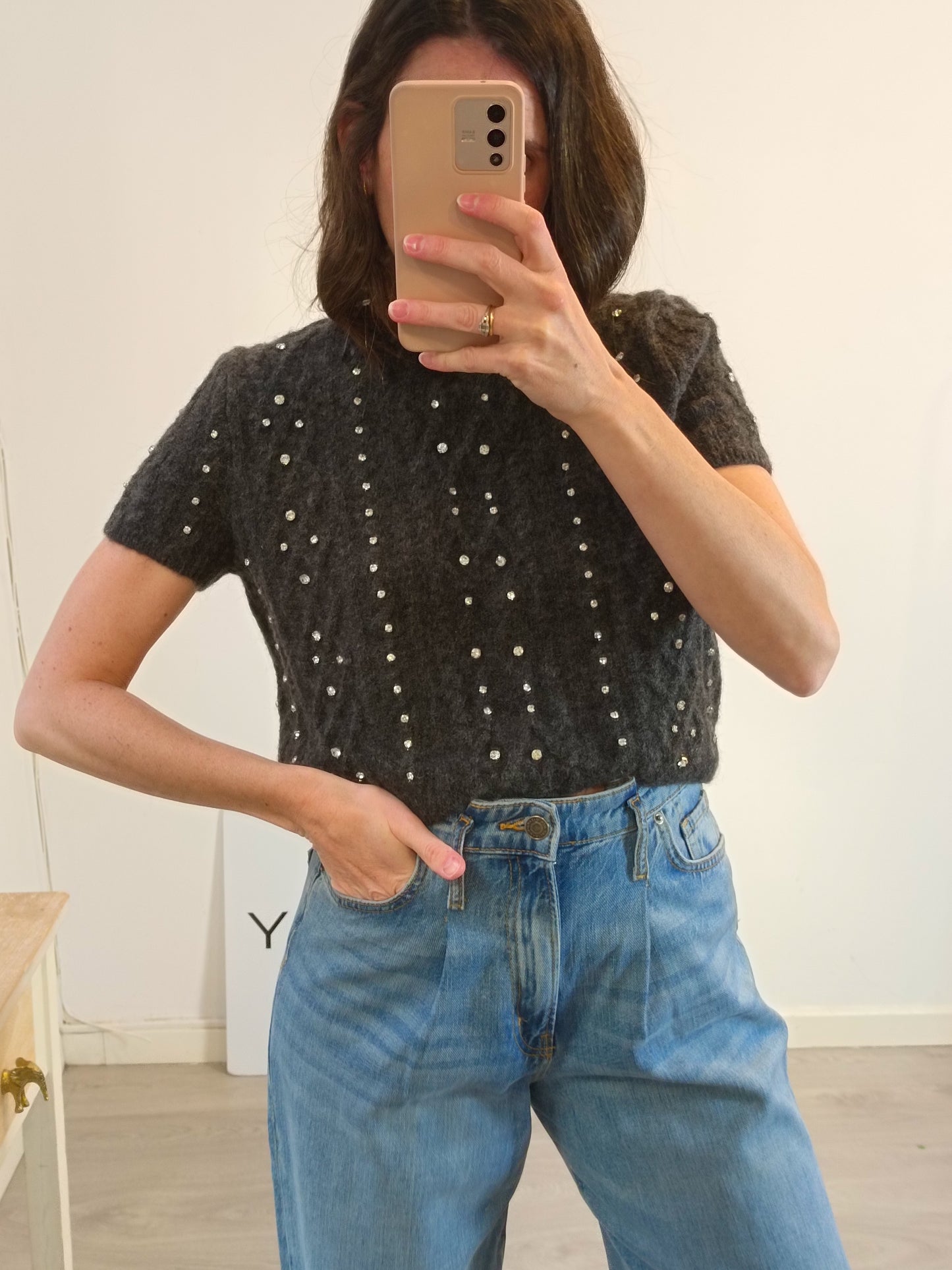 ZARA. Top punto gris pedrería T.s