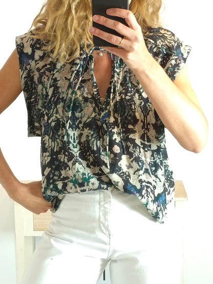 IRO. Black beige print blouse T.34
