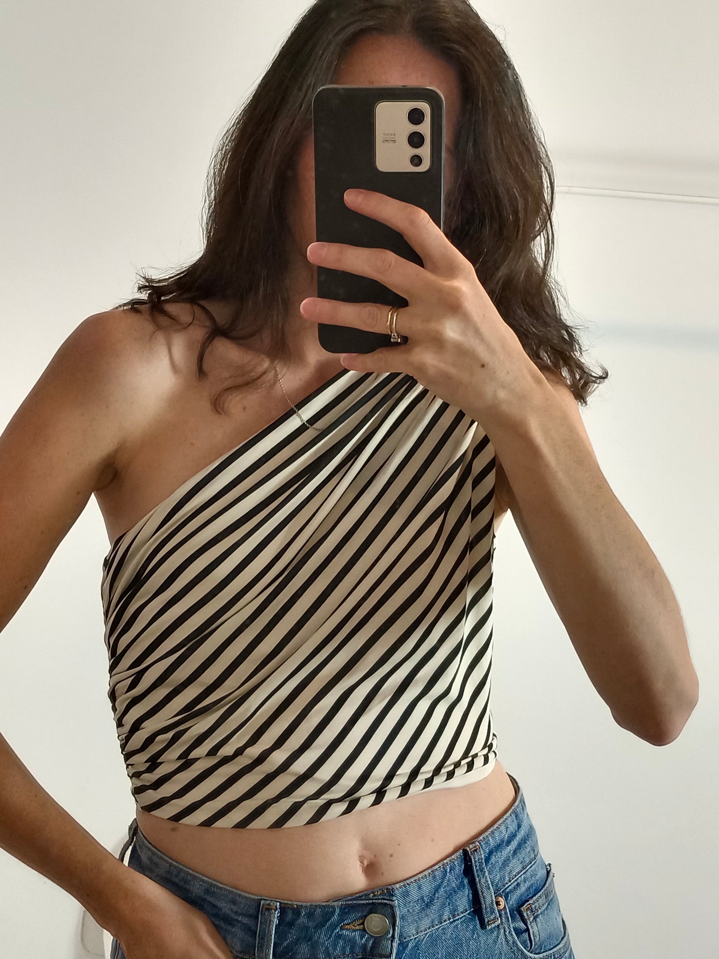 H&M. Top asimétrico rayas T.s