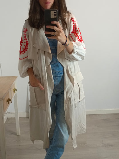 ZARA. Flowing beige vest with pockets. TS