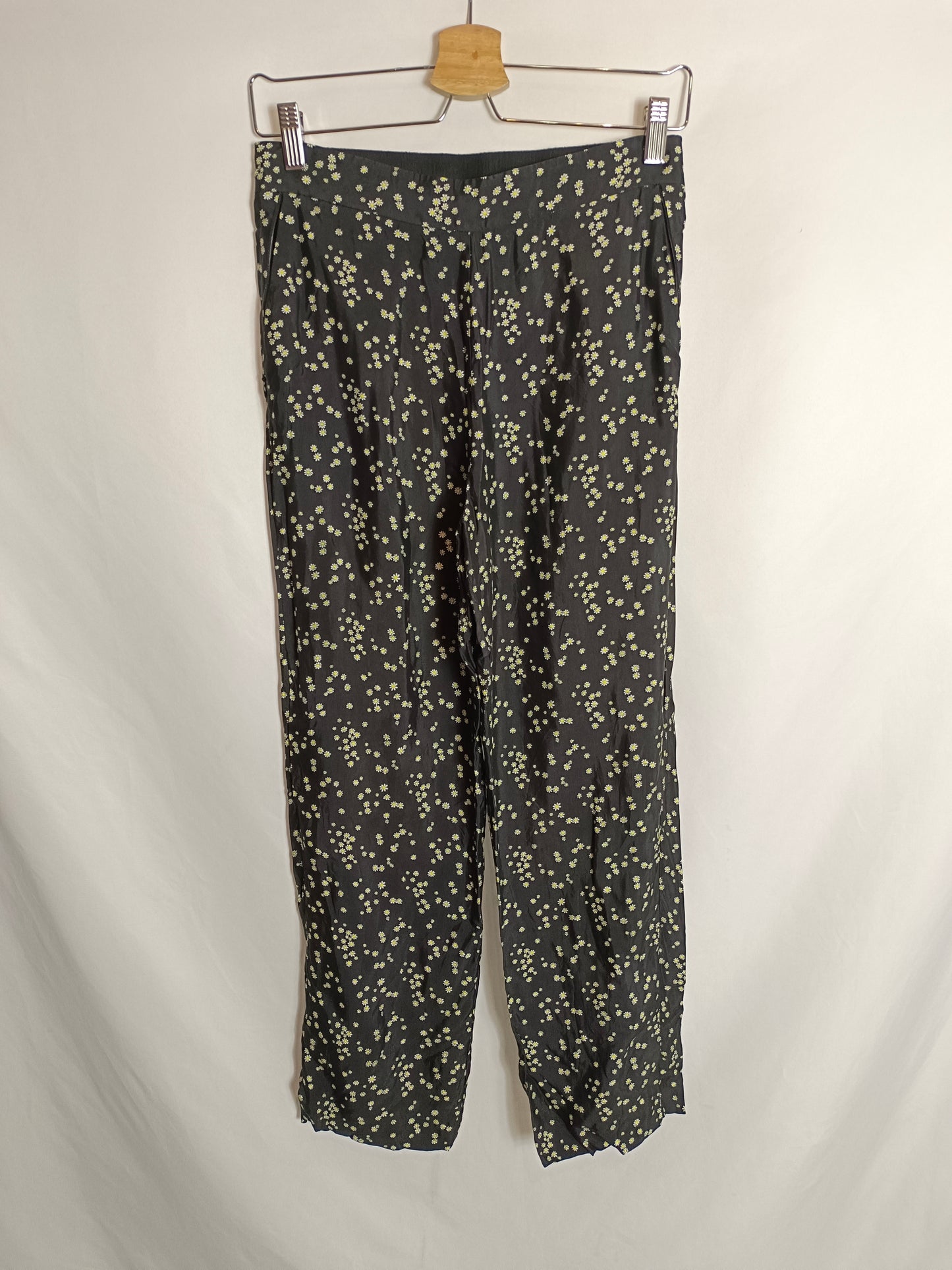 BIMBA Y LOLA. Flowy floral trousers, size 36
