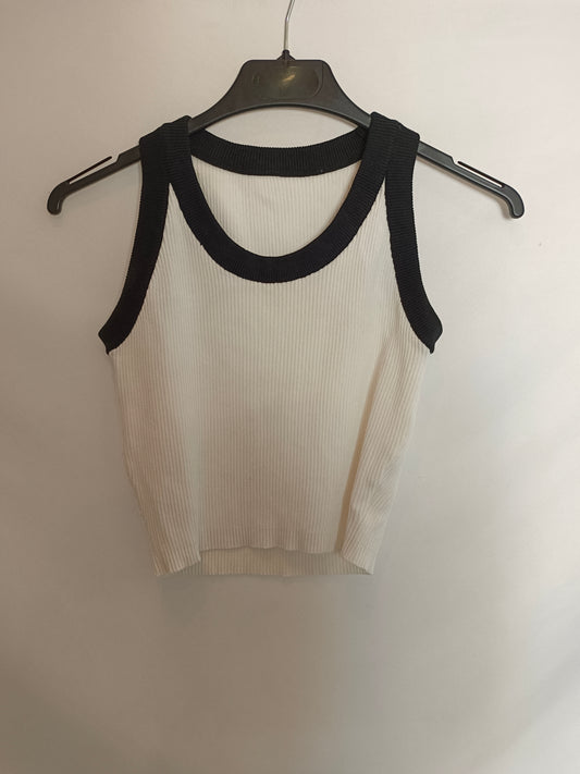 OTRAS. Top blanco canalé TU(xs)