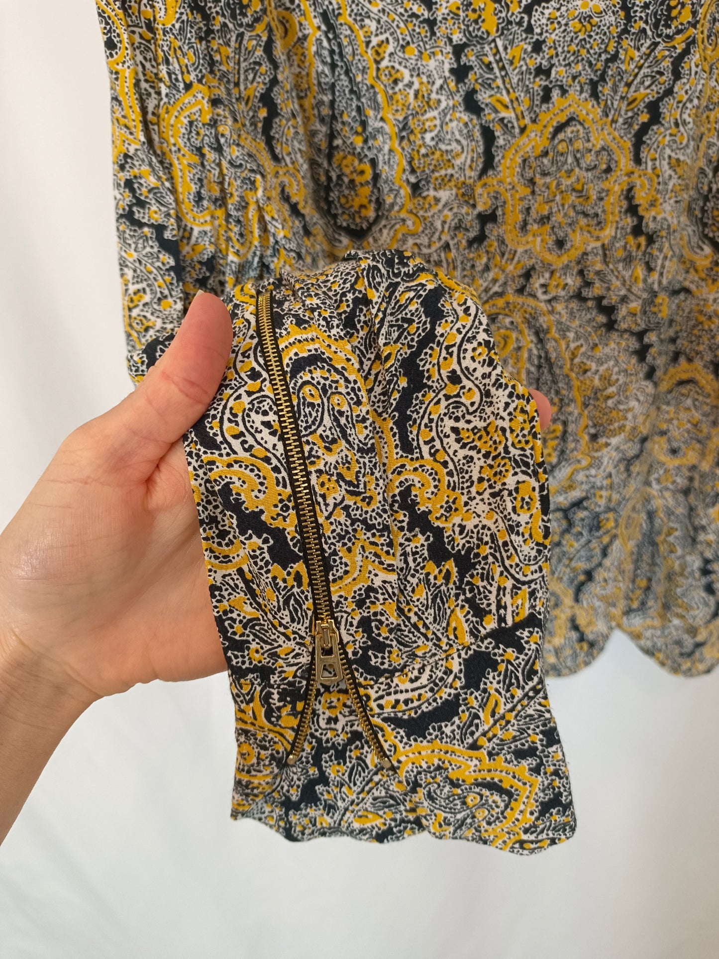 ZARA. Tm printed fluid blouse/bomber