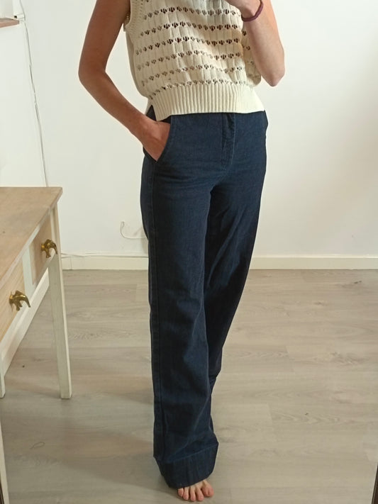 MASSIMO DUTTI. Pantalón denim campana T.36