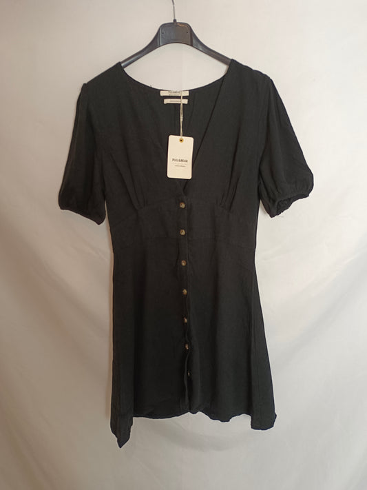 PULL&BEAR. Vestido negro abotonado T.m