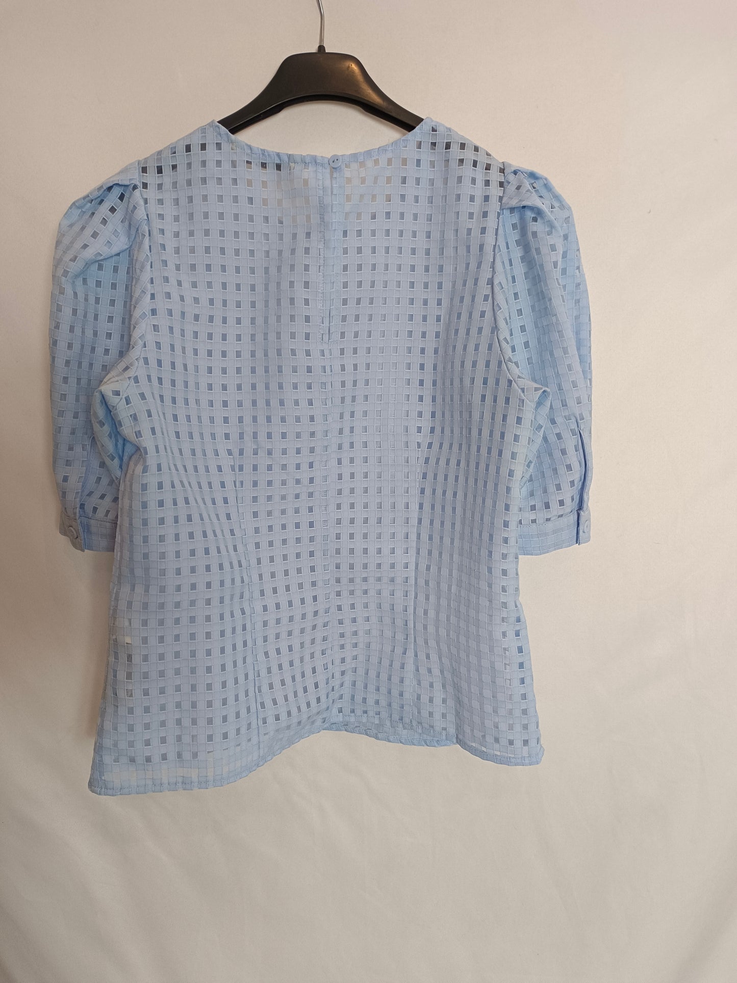 STRADIVARIUS. Top cuadros azules T.s