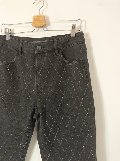 NANAI. Pantalón pedrería T.42