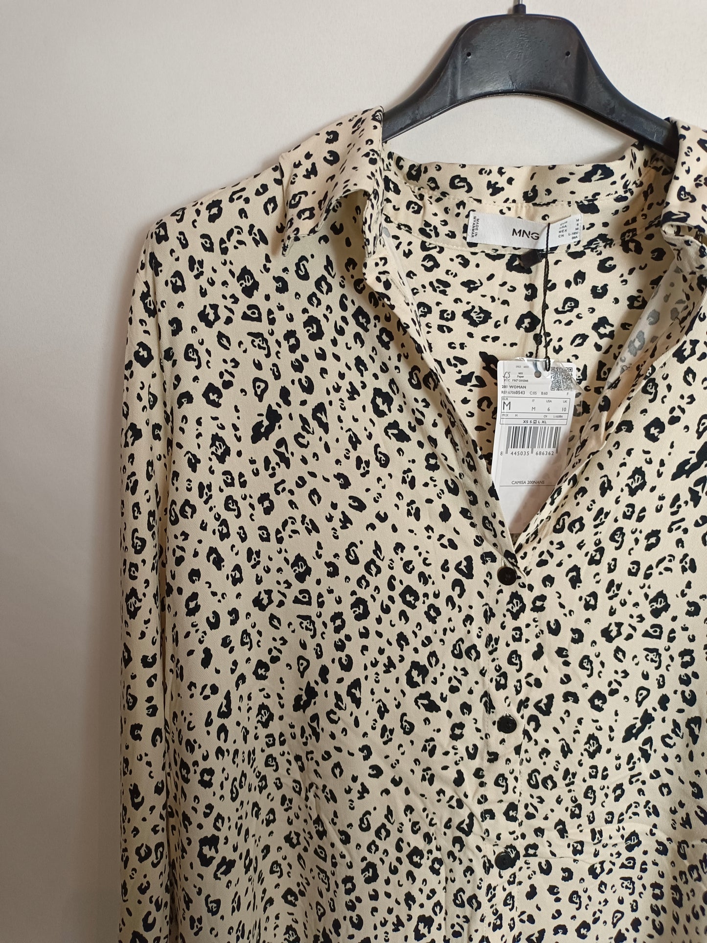 MANGO. Blusa beige print T.m