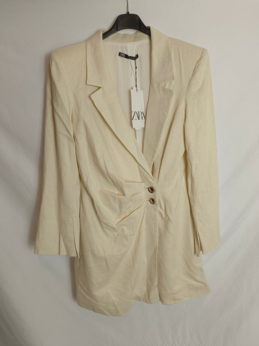 ZARA. Vestido beige cruzado T.m