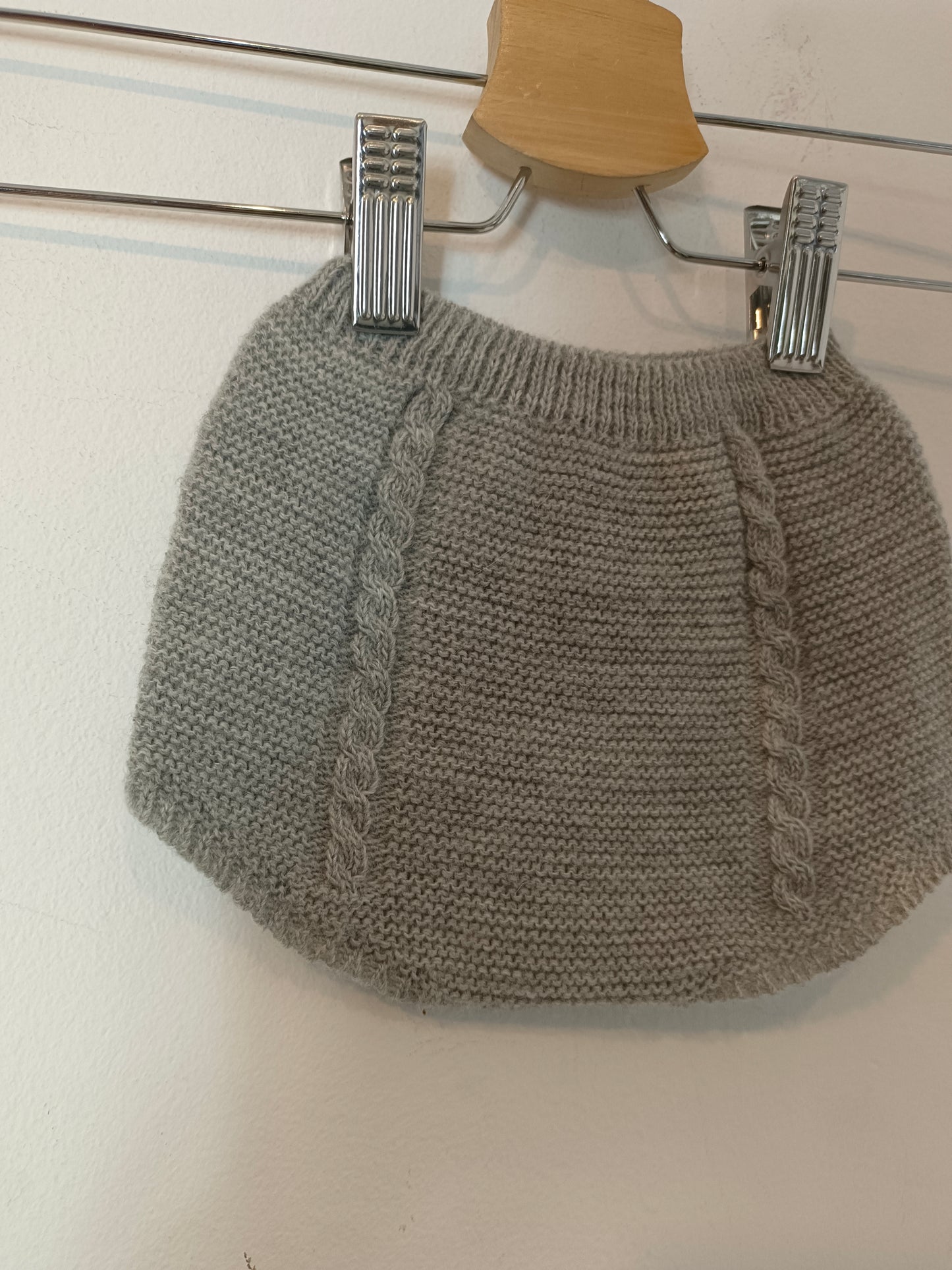 PECESA. Culetín gris punto T.9 meses