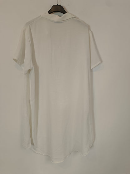 OTRAS. Vestido corto blanco fluido. T M