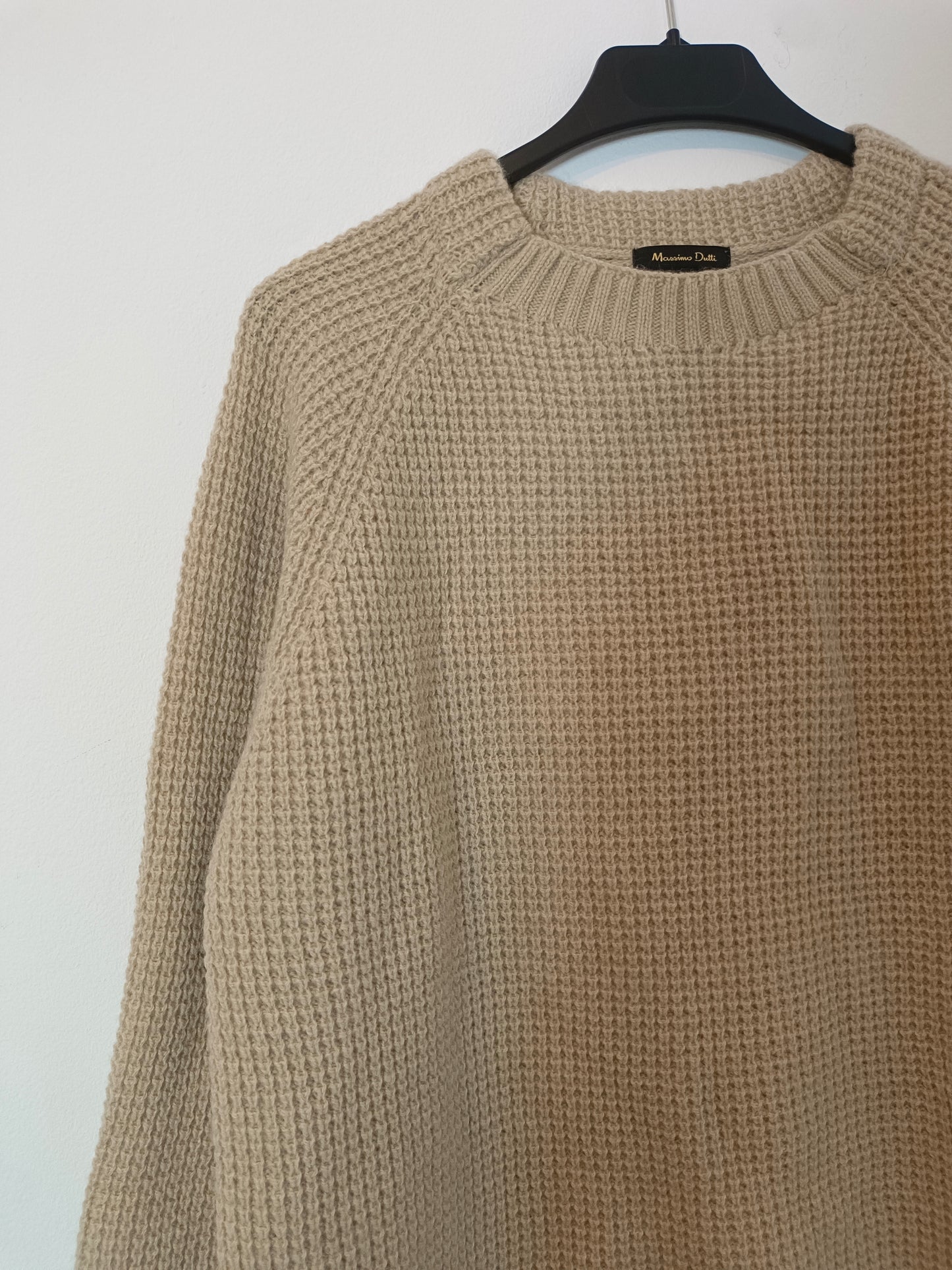 MASSIMO DUTTI. beige Tl texture sweater