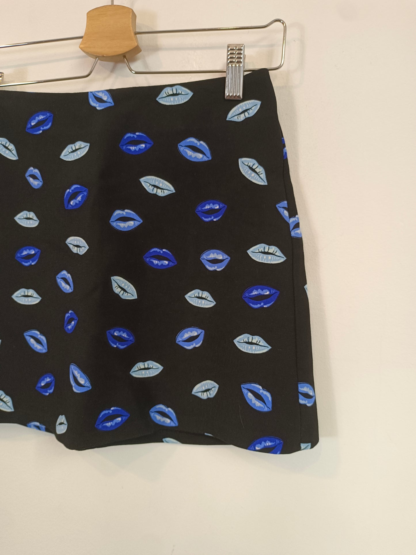 ZARA. Black lip set T.xs