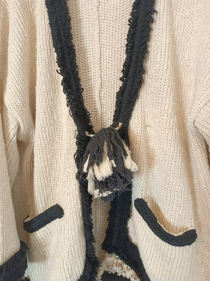 THE EXTREME COLLECTION. Beige fringed cardigan Tl/xl