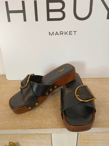 ZARA. Sandalias negras habilla T.36