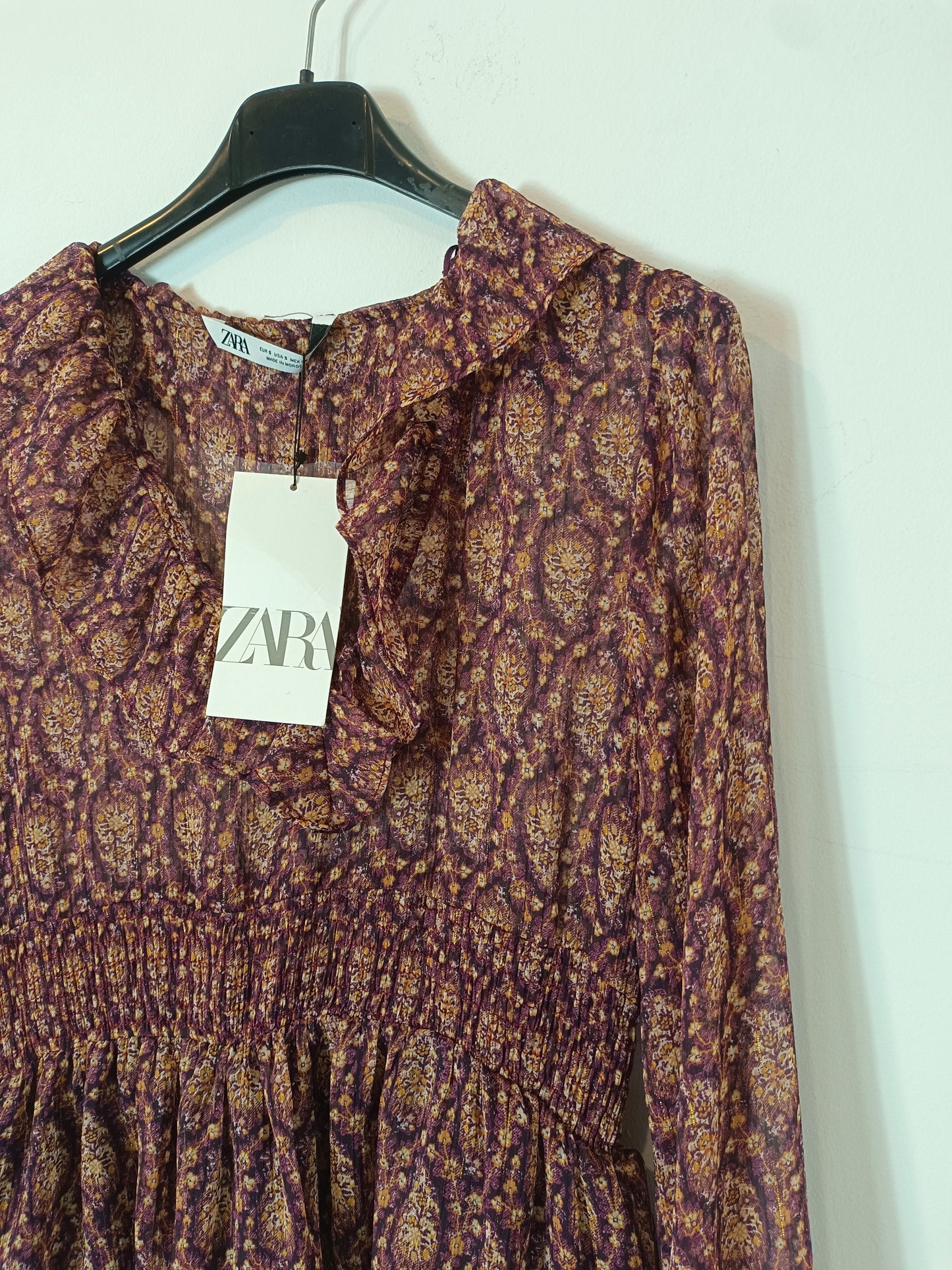 ZARA. vestido estampado burdeos hilos T.s