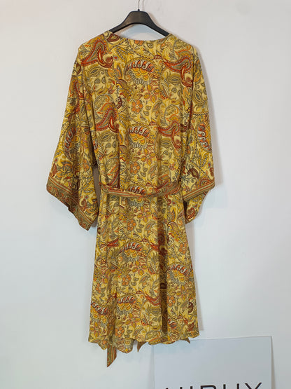 OTHERS. Yellow amoeba silk kimono with silk TU(S)