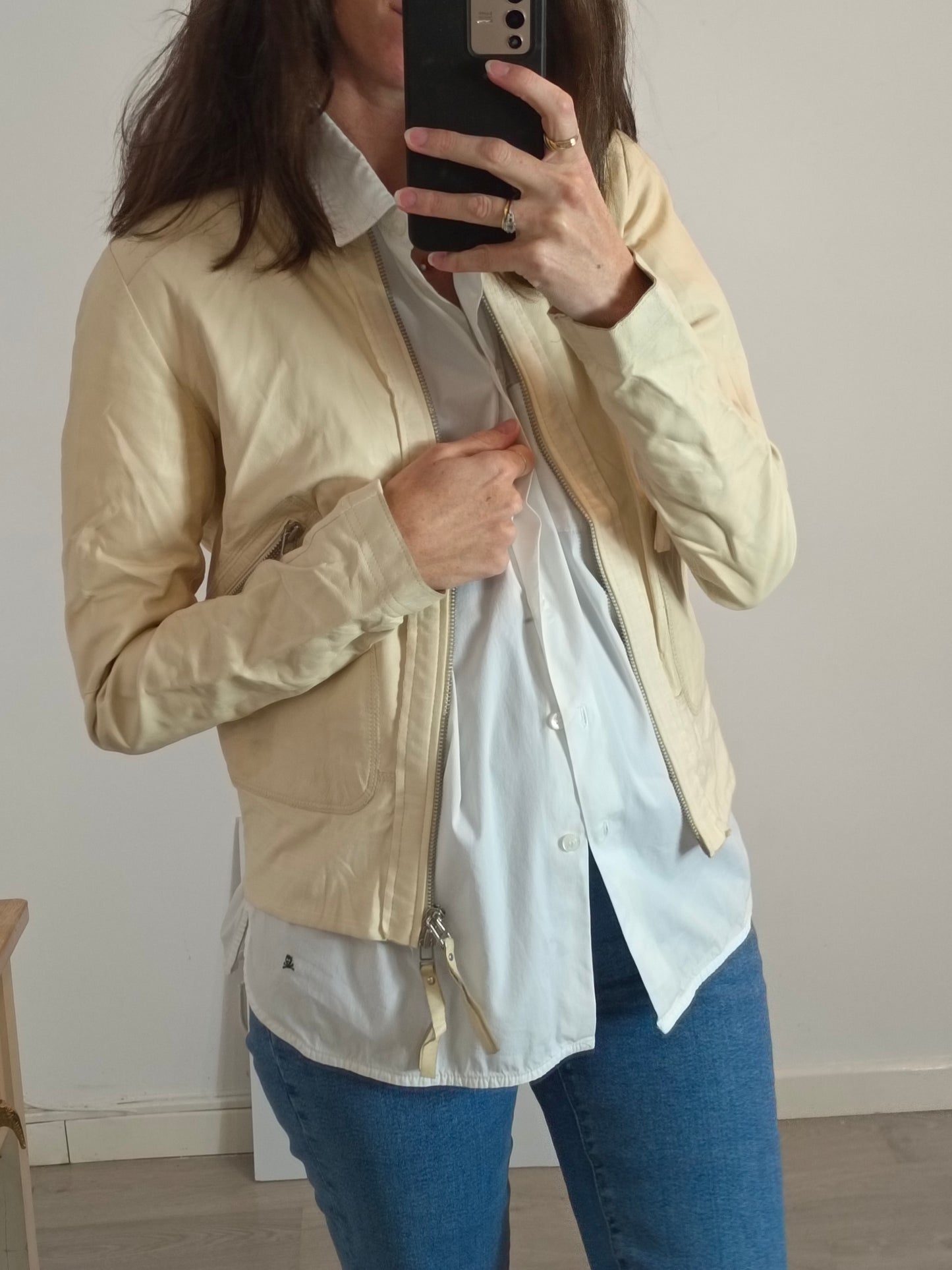 PINKO. Chaqueta beige  piel T.38 (S)