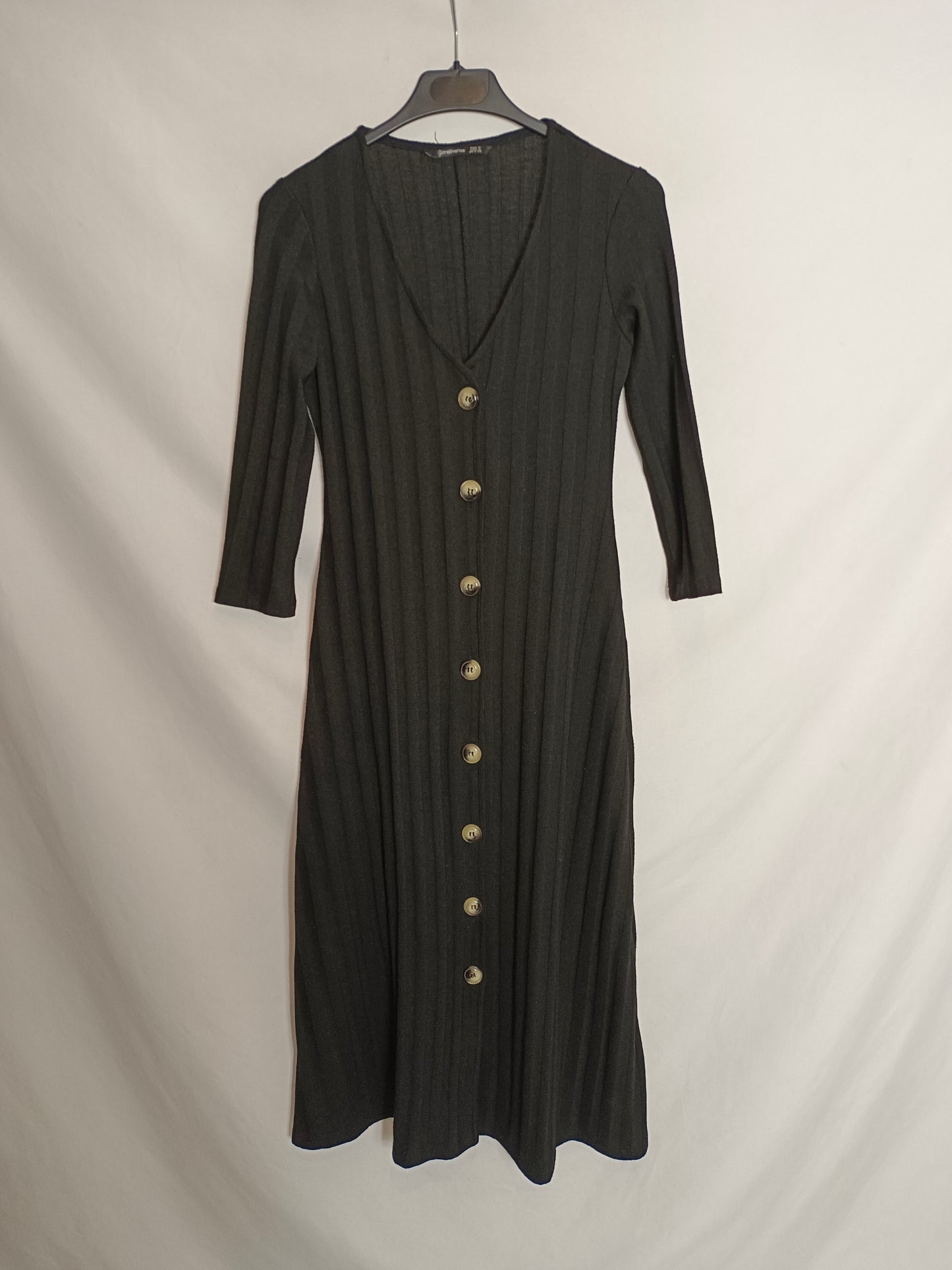 STRADIVARIUS. Ts black ribbed midi dress