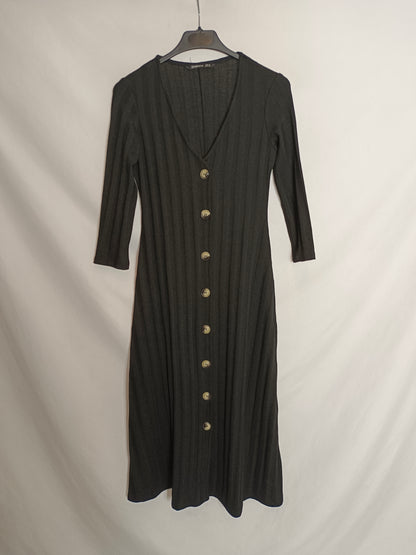 STRADIVARIUS. Ts black ribbed midi dress