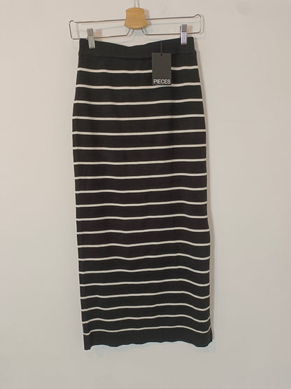 PIECES. Falda midi punto rayas T.xs