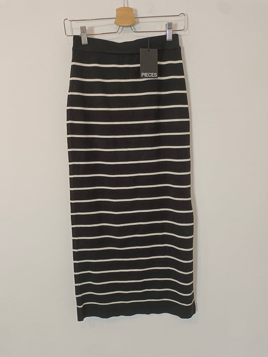 PIECES. Falda midi punto rayas T.xs