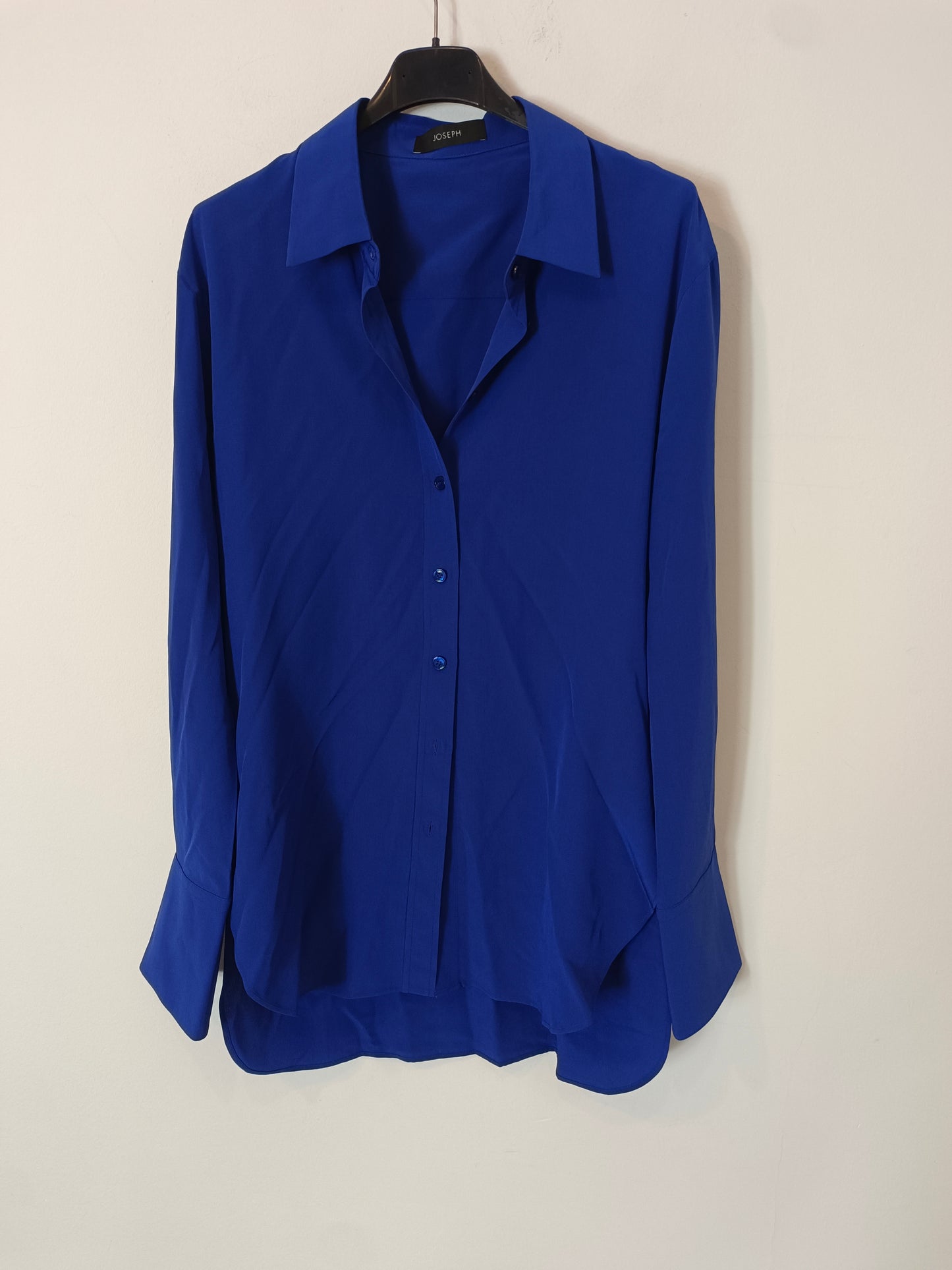 JOSEPH. Flowy blue blouse size 36