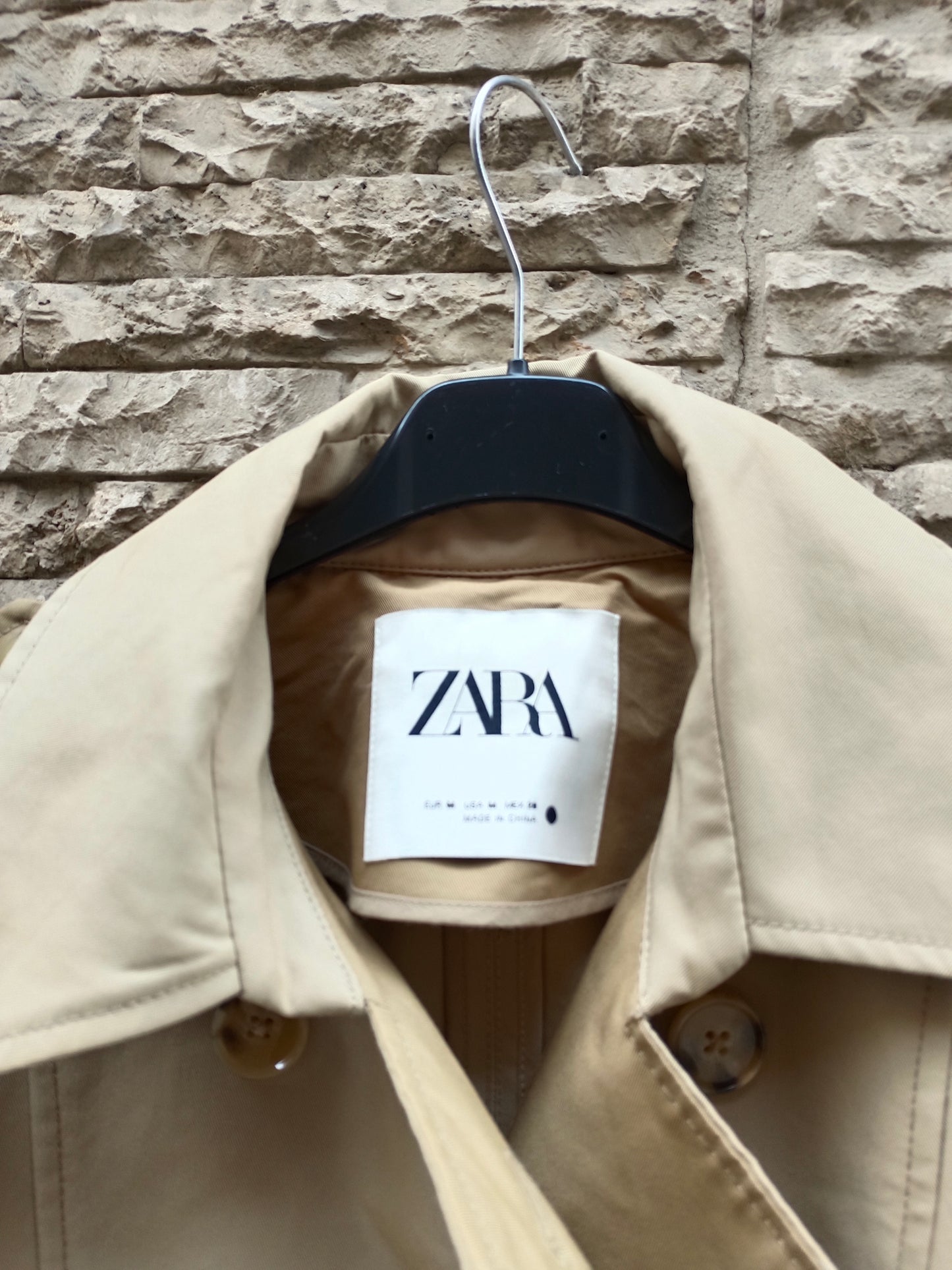 ZARA. Gabardina larga beige T.m(tara)