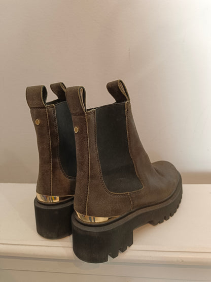 MAJE. Botines verdes suela ancha T.38