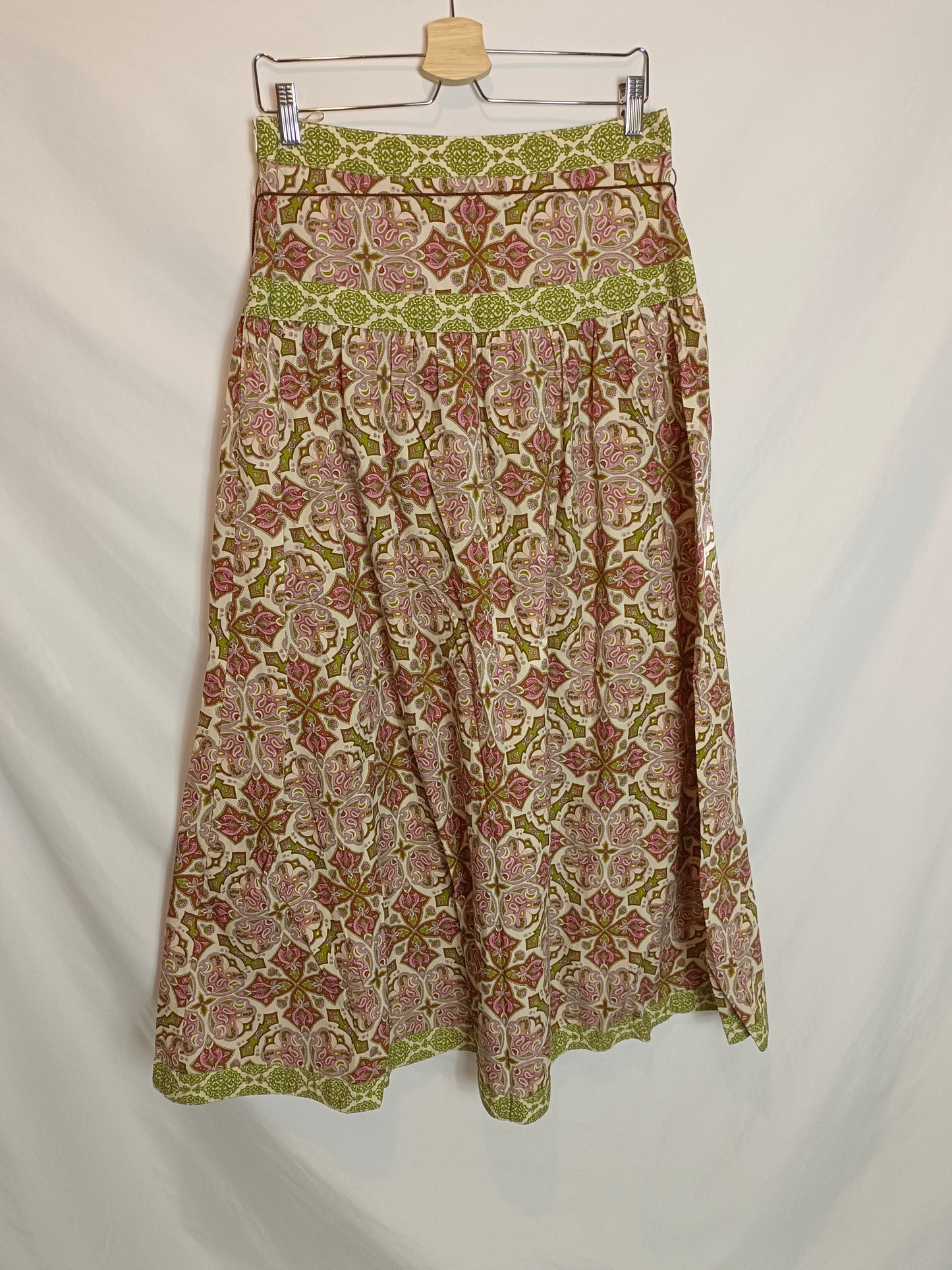 MANGO. Falda midi flores T.38