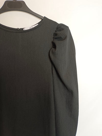 MANGO. Vestido corto textura T.s