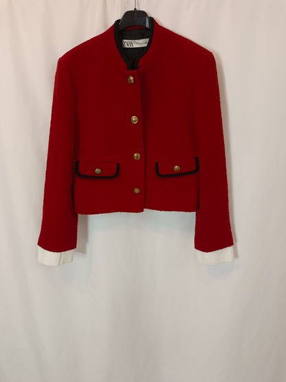 ZARA. Chaqueta tweed detalle puños. T M